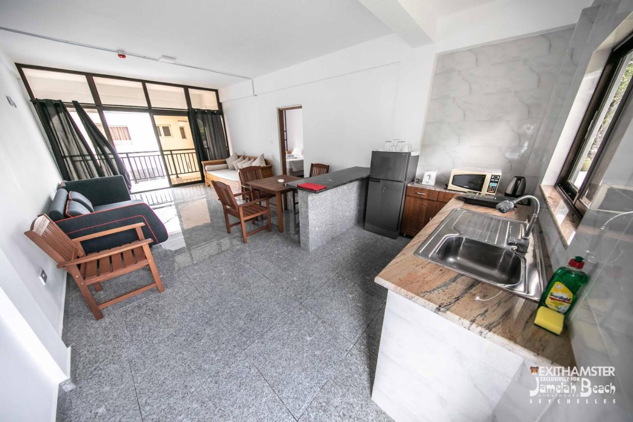 Jamelah Beach Guest House Anse aux Pins ภายนอก รูปภาพ